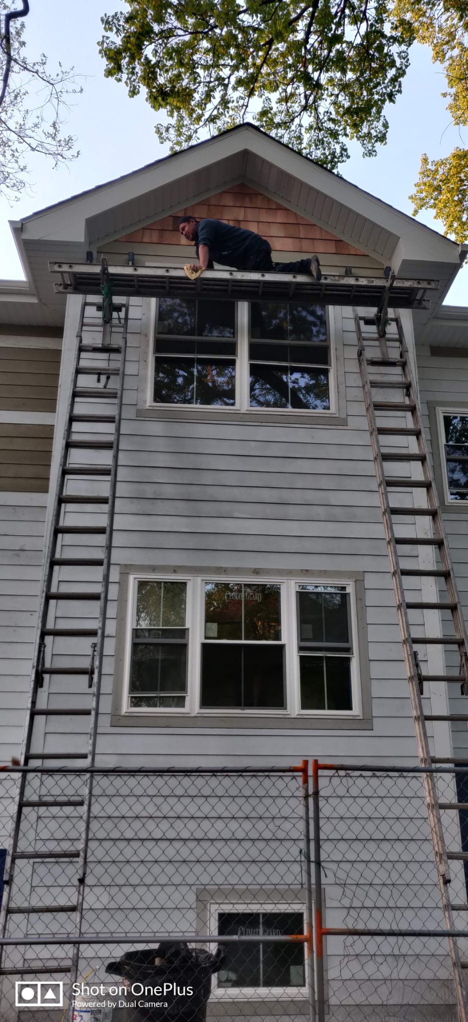 Exterior services · 2025-04-08